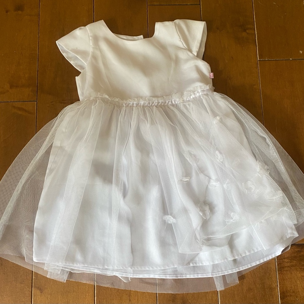 Souris Mini 🐭 Lovely White dress